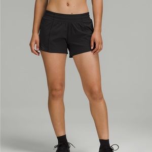 Lululemon Hotty Hot shorts